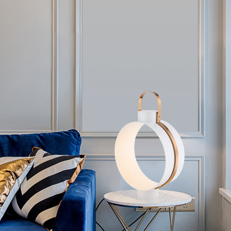 Modern Minimalist Creative Living Room Table Lamp Nordic Children's Room Bedroom Study Art Design